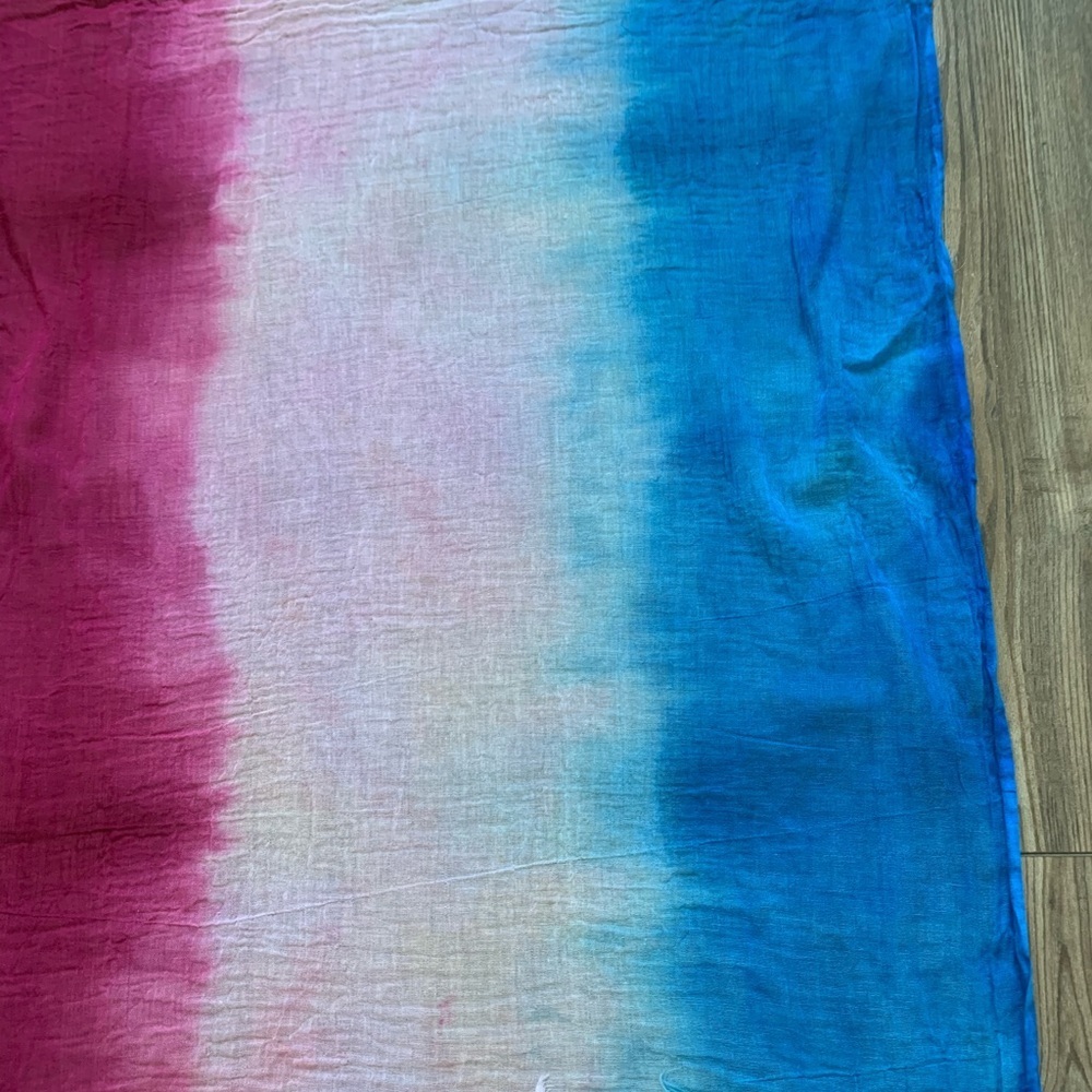 Scarf - Picture 5 of 7